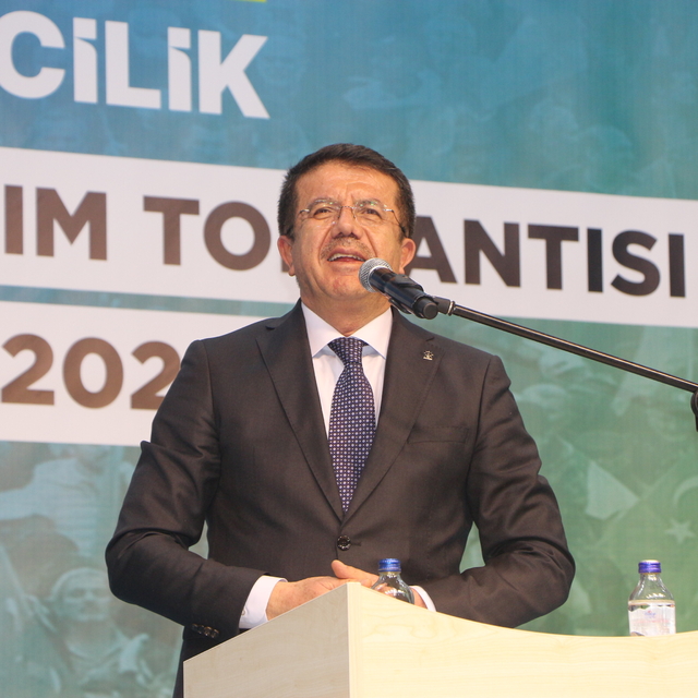 AK Parti'li Zeybekci: Bu Karamollaoğlu yüzünden duymadığımız laf kalmadı