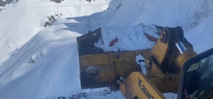 Batman'da 221 yerleşim yerinin yolu, ulaşıma açıldı