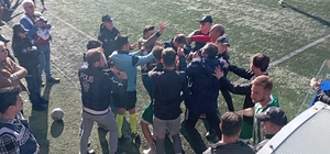 Zonguldak'ta amatör futbol maçında arbede çıktı