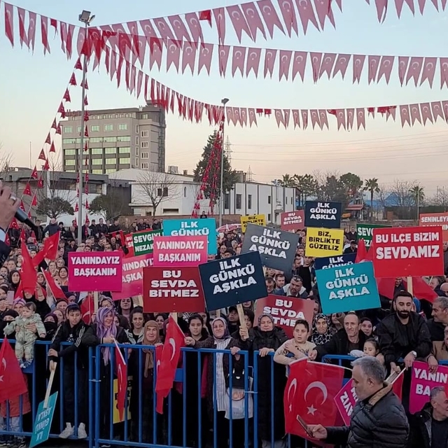 Tekkeköy Belediye Başkanı Togar, halk buluşması etkinliği düzenledi