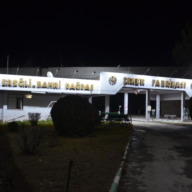 Konya'da, şeker fabrikasında tankerin kabininden düşen sürücü öldü