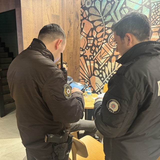 Sakarya'da üniversite çevresinde asayiş uygulaması yapıldı