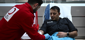 Edirne'de emniyet personeli kan bağışında bulundu