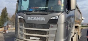 Kırklareli'nde tırına "çakar lamba" taktıran sürücüye 6 bin 439 lira ceza u...