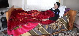 Hatay Valiliği Kıbrıs gazisine hasta yatağı desteğinde bulundu