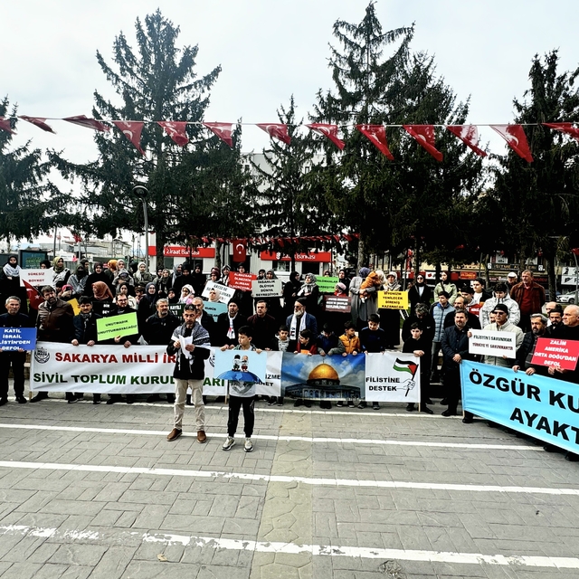 İsrail'in Gazze'ye yönelik saldırıları Sakarya'da protesto edildi