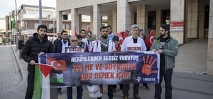 Sakarya'da hekimler ve sağlık çalışanları Gazze için "sessiz yürüyüş" yaptı