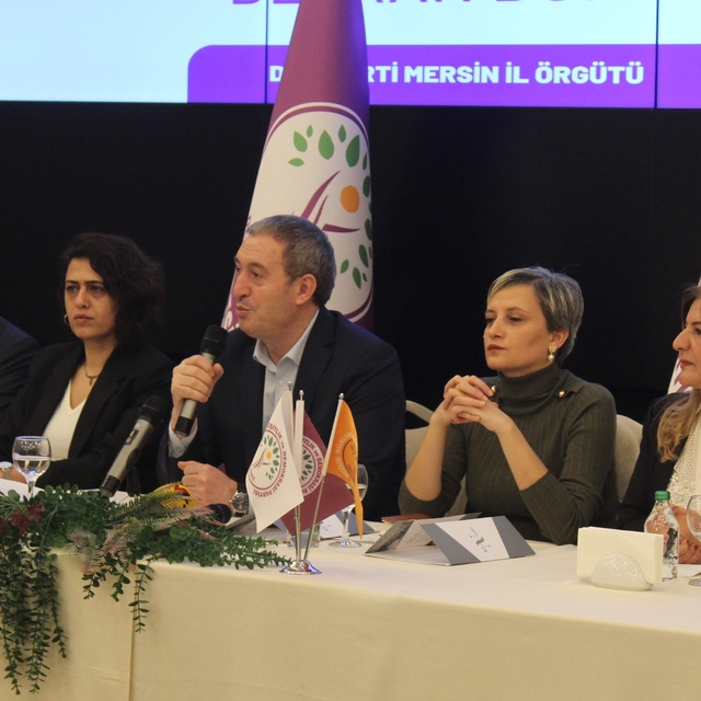 DEM Parti Eş Genel Başkanı Bakırhan, Mersin'de STK temsilcileriyle buluştu