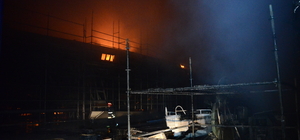 GÜNCELLEME 2 - Antalya'da tersanede çıkan yangın kontrol altına alındı 