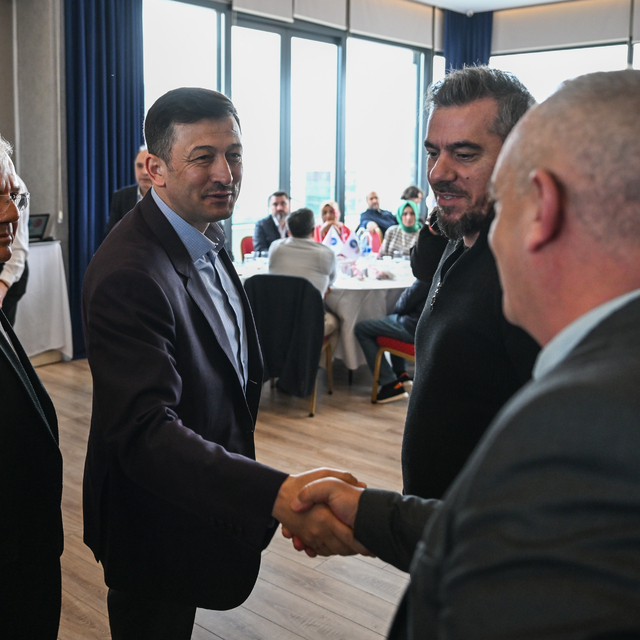 AK Parti İzmir Büyükşehir Belediye Başkan adayı Hamza Dağ: