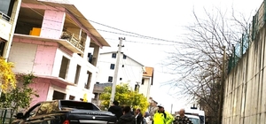 Kocaeli'de korkulukları aşıp alt yola düşen pikaptaki 2 kişi yaralandı