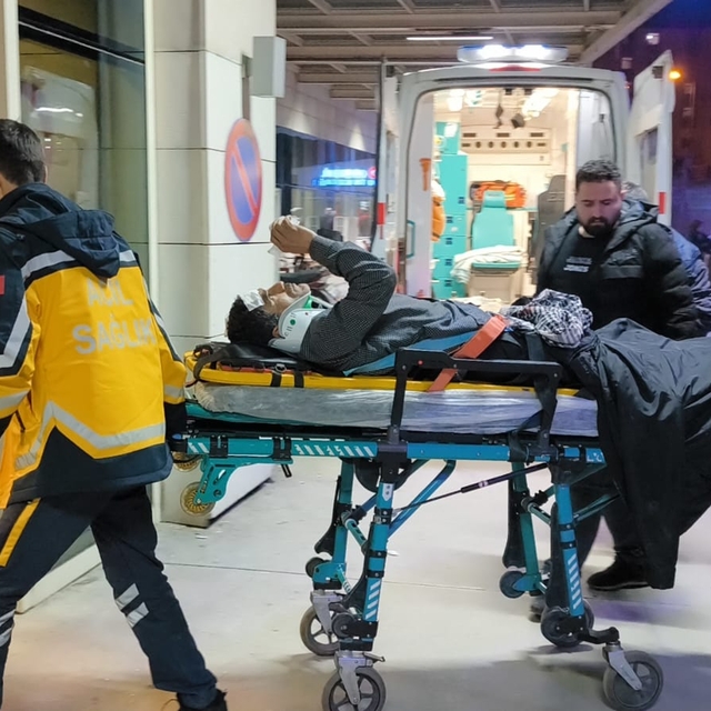 Siirt'te iki grup arasında çıkan kavgada 6 kişi yaralandı