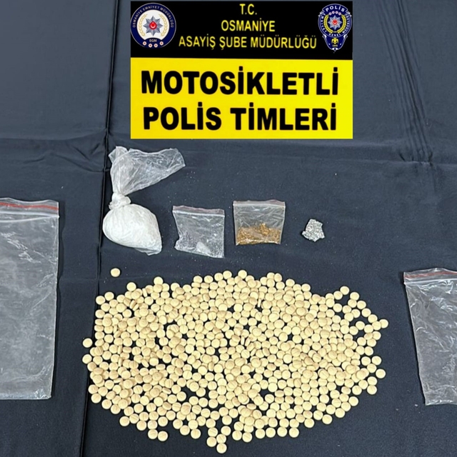 Otomobilinde uyuşturucuyla yakalanan şüpheli tutuklandı