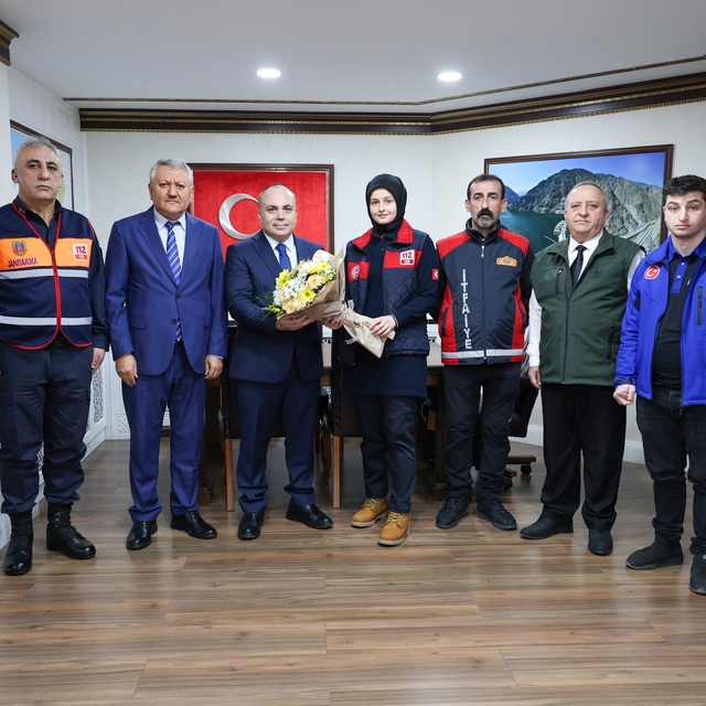 112 Acil Çağrı Merkezi çalışanlarından Vali Ünsal'a ziyaret