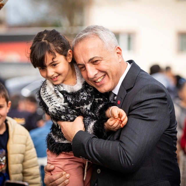 Hendek Belediye Başkan adayı Babaoğlu, mahalle ziyaretlerini sürdürdü