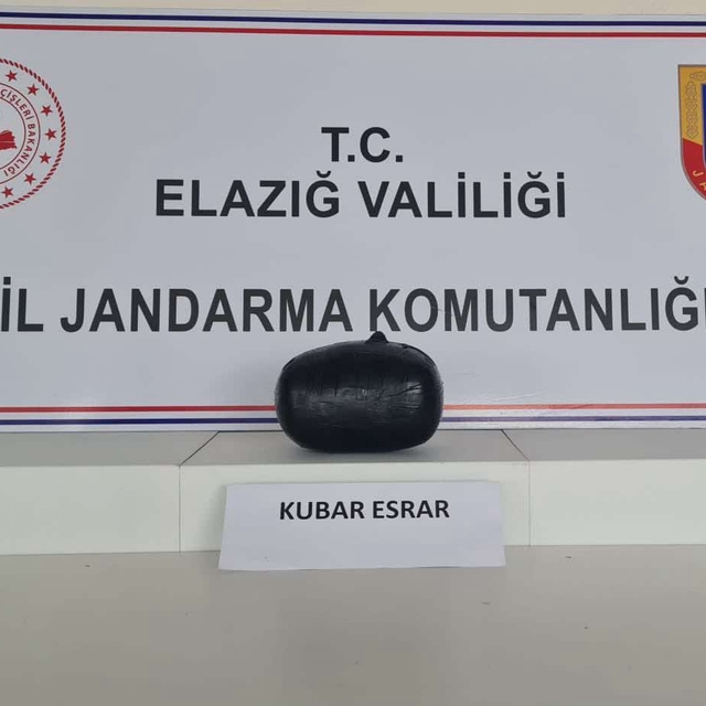 Elazığ'da uyuşturucu operasyonunda 1,5 kilogram esrar ele geçirildi