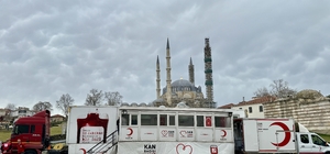 Türk Kızılay Selimiye Meydanı'nda kan bağış kampanyası düzenledi