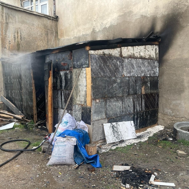 Kulu'da kömürlükte çıkan yangın söndürüldü