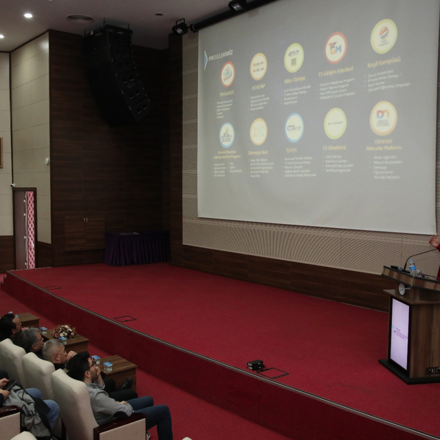 Tokat'ta "Milli Teknoloji Hamlesi Yolculuğunda TEKNOFEST" programı yapıldı