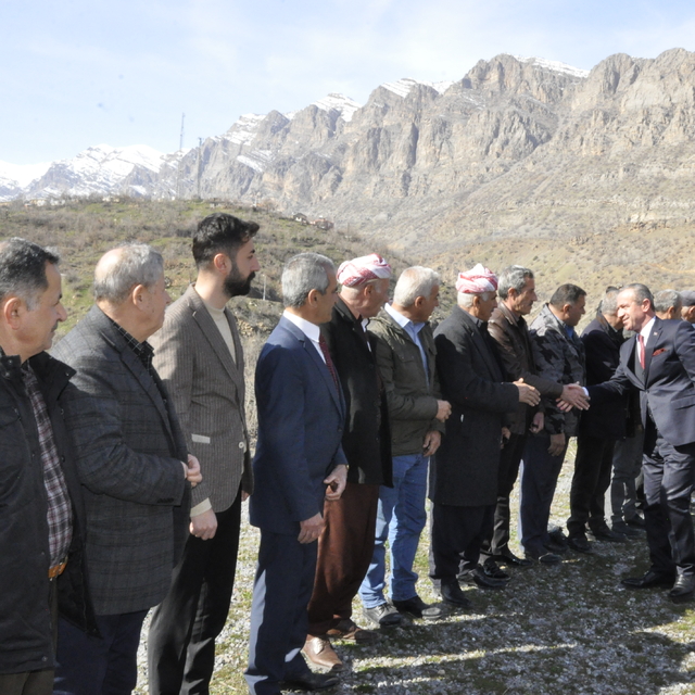 Çukurca'da AK Parti'nin seçim koordinasyon merkezi açıldı