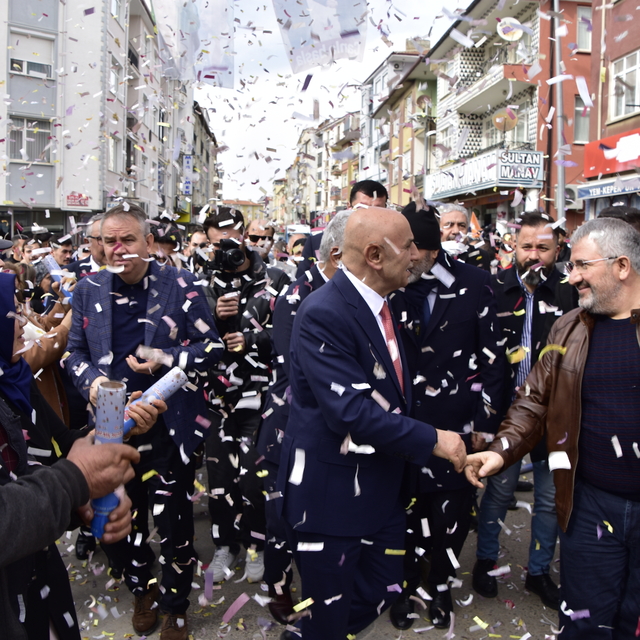 Turgut Altınok, Şereflikoçhisar'da Seçim Koordinasyon Merkezi açtı