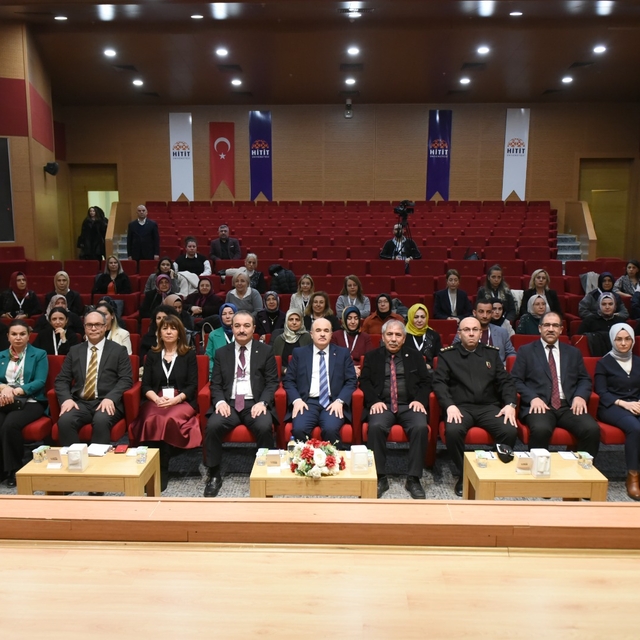 "Çorum'da Kadının Sosyo-Ekonomik Durumunun Güçlendirilmesi Çalıştayı 2" baş...