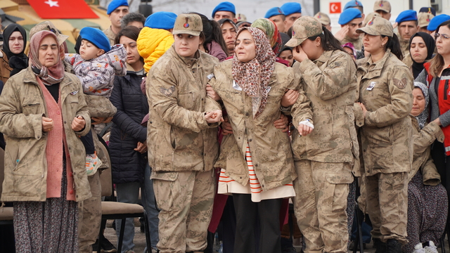 Adıyaman'da yüksekten düşen Uzman Çavuş Ahmet Tuğay şehit oldu
