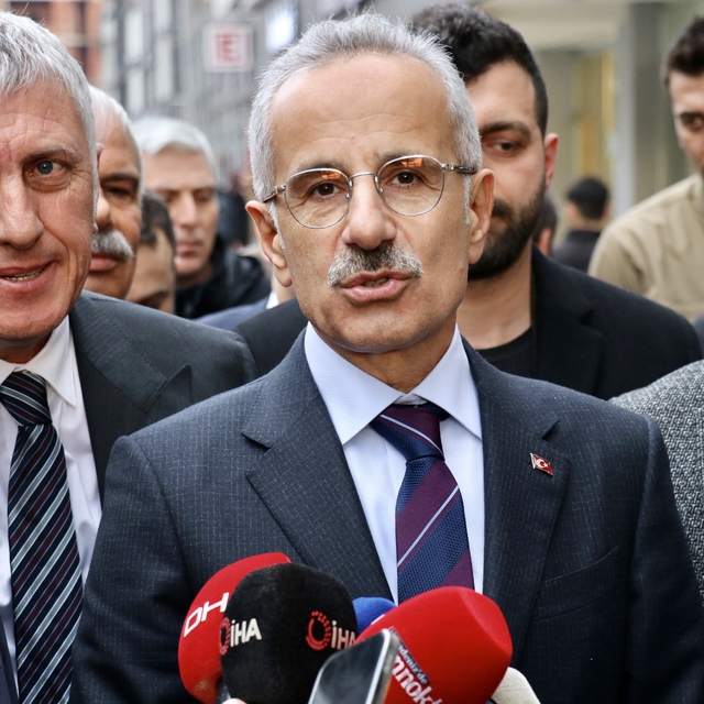 Ulaştırma ve Altyapı Bakanı Uraloğlu, Trabzon'da konuştu: