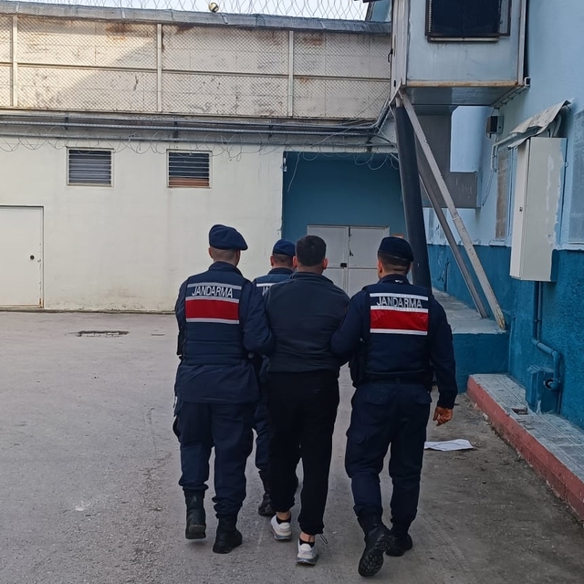 Kastamonu'da 14 ayrı suçtan aranan firari hükümlü yakalandı