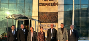 İYİ Parti İzmir Büyükşehir Belediye Başkan adayı Özlale, ilçe ziyaretlerini...