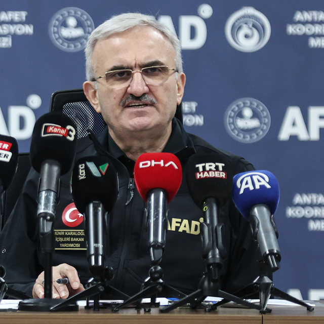 İçişleri Bakan Yardımcısı Karaloğlu'ndan, Antalya'daki şiddetli yağışla ilg...