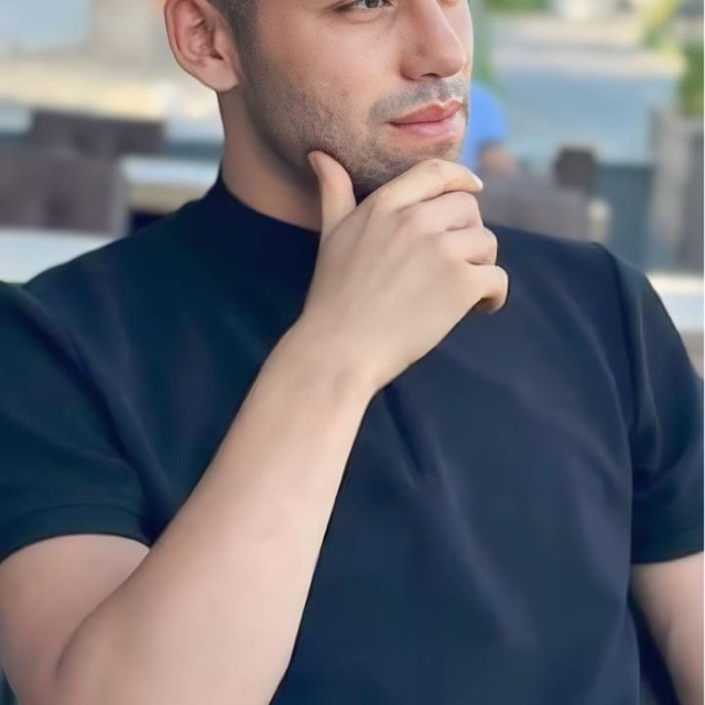 Araç kazasında şehit olan asker, toprağa verildi