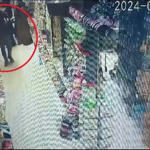 Züccaciye dükkanından hırsızlık yapan şüpheli yakalandı