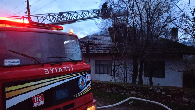 Denizli'de evinde yangın çıkan 82 yaşındaki yaşlı kadın öldü