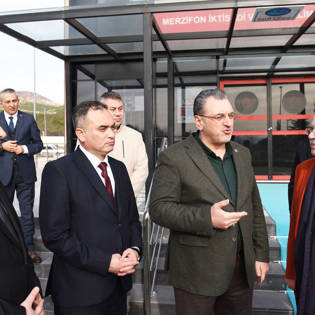 Milletvekili Çilez'den Merzifon MYO'ya ziyaret