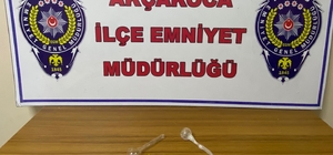 Düzce'de uyuşturucu sattığı iddia edilen şüpheli tutuklandı