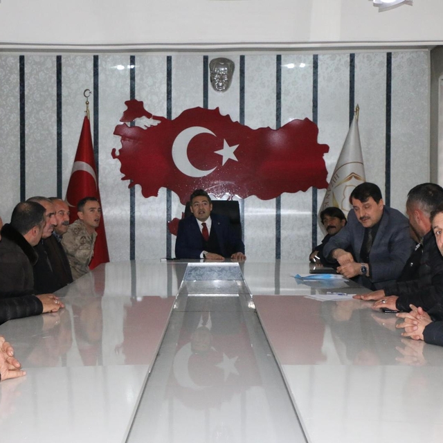 Hizan'da "emniyet kemeri kullanımı" değerlendirme toplantısı yapıldı