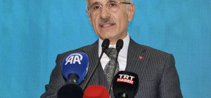 Ulaştırma ve Altyapı Bakanı Uraloğlu, Trabzon'da muhtarlarla bir araya geldi: