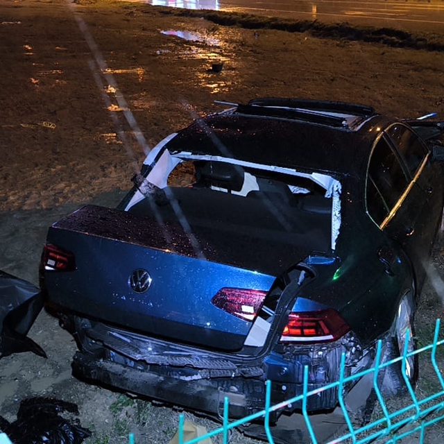 Bursa'da yol kenarına devrilen otomobildeki 2 kişi öldü, 2 kişi yaralandı