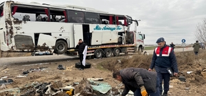 Yozgat'ta yolcu otobüsünün devrilmesi sonucu 19 kişi yaralandı 