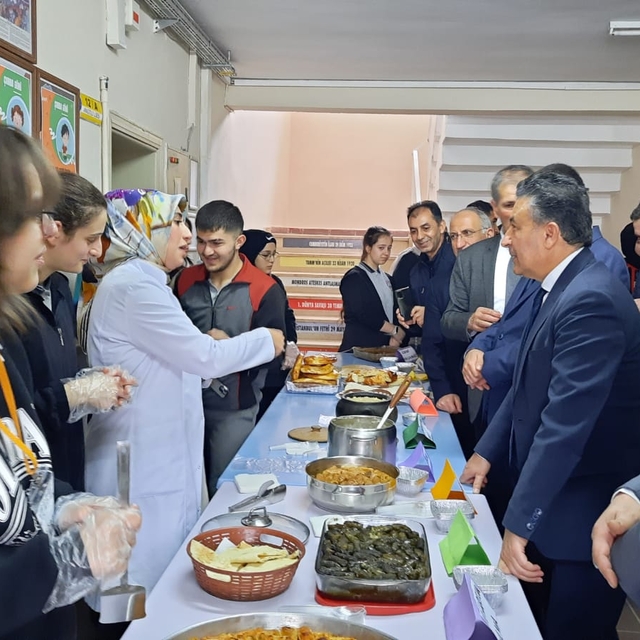 Bayburt'ta Yöresel Yiyecekler Tatma ve Tanıtma etkinliği düzenlendi