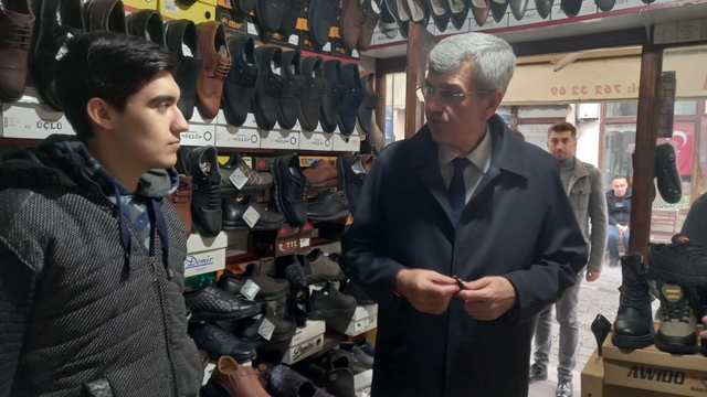  Beypazarı Belediye Başkanı Kaplan esnafı ziyaret etti
