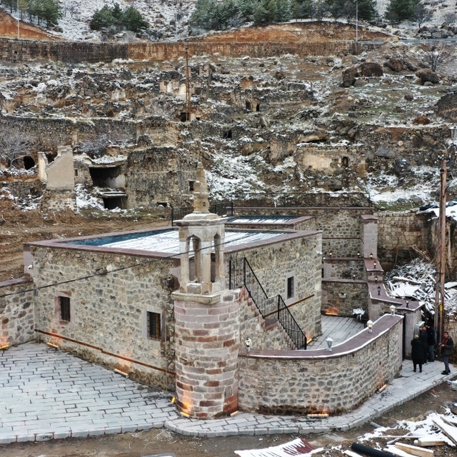 Erkilet'in tarihi yapısı gün yüzüne çıkıyor