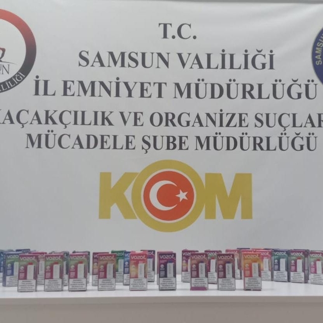 Samsun'da gümrük kaçağı elektronik sigaralar ele geçirildi