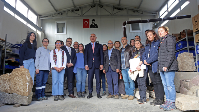 Bakan Ersoy, "Geleceğe Miras Stratonikeia-Lagina-Labranda Projesi" tanıtımında konuştu: