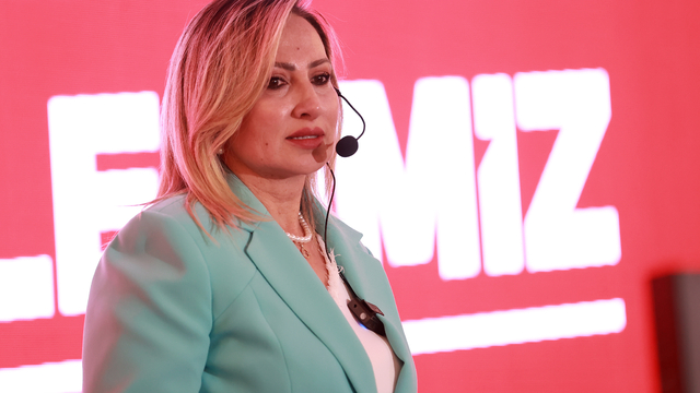 Cumhur İttifakı'nın Çukurova Belediye Başkan adayı Cingözler projelerini tanıttı