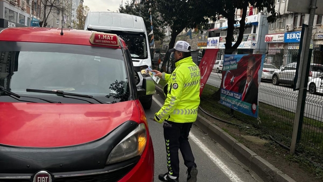 Samsun'da polis trafik ile ilgili bilgilendirme yaptı