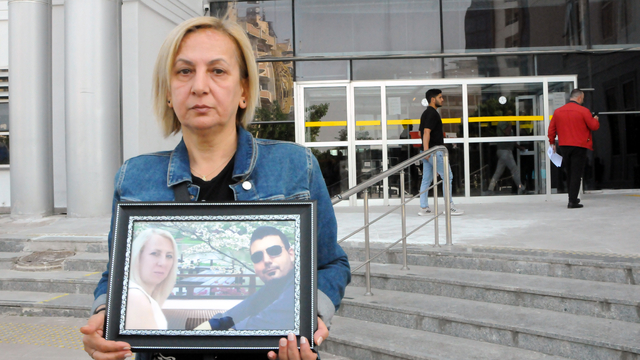 Depremde 269 kişinin öldüğü 'Cennetten bir köşe' sloganıyla daire satılan Rönesans Rezidans davası başladı