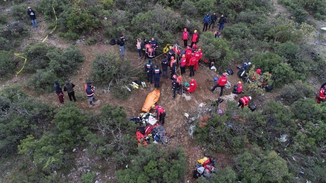 İznik'te define kazısında jeneratör gazından zehirlenen 3 kişi öldü (3)