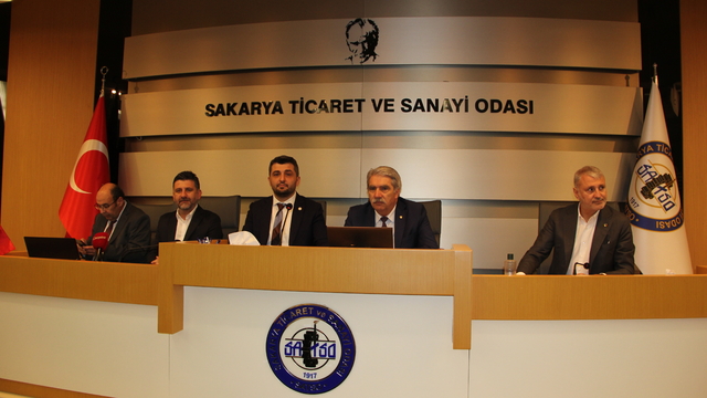 Söğütlü OSB'de yatırım yapacak firmalarla ön protokol imzalandı